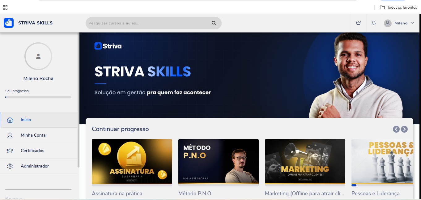Área de membros da Striva Skills com as trilhas de curso